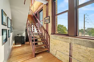 215 W Maple St, Milwaukee, WI 53204 - Photo 14