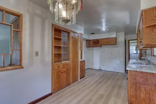 4540 N 71st St, Milwaukee, WI 53218 - Photo 8