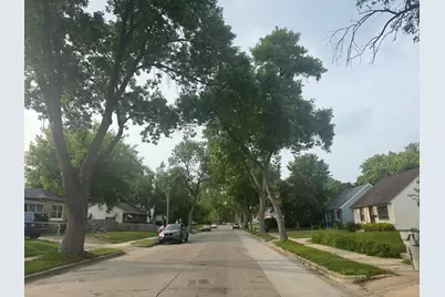 4862 N 54th St, Milwaukee, WI 53218 - Photo 2