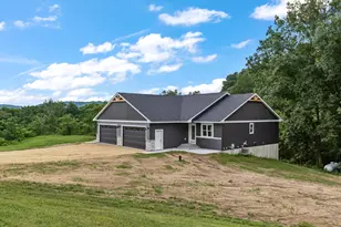 S1546 Shawnee Dr, Alma, WI 54610 - Photo 2