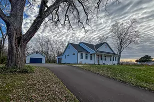 W149 Co Rd L, East Troy, WI 53120 - Photo 2