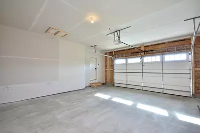 N53W19954  Kingair Dr, Menomonee Falls, WI 53051 - Photo 36