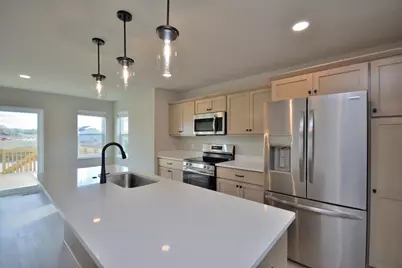 W199N5310  Ponderosa Ct, Menomonee Falls, WI 53051 - Photo 12