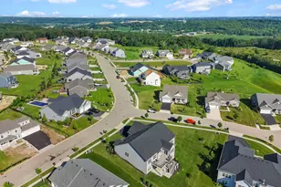 309 N Stone Ridge Dr, Lake Geneva, WI 53147 - Photo 32