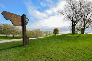 2525 S Shore Dr, Milwaukee, WI 53207 - Photo 28