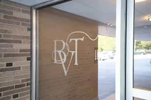 2525 S Shore Dr, Milwaukee, WI 53207 - Photo 4