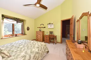 4562 W Martinton Ct, Franklin, WI 53132 - Photo 38