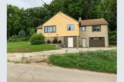 144  Riverside Dr, Racine, WI 53185 - Photo 2