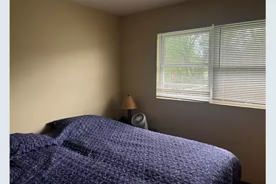 816  Clay St, Watertown, WI 53098 - Photo 10