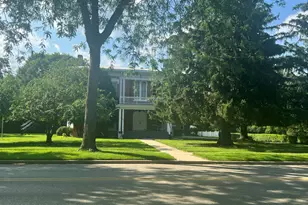 965 Racine St, Delavan, WI 53115 - Photo 6