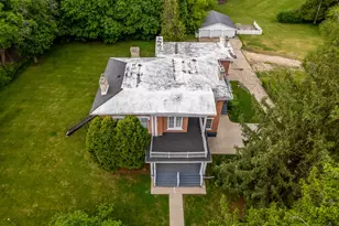965 Racine St, Delavan, WI 53115 - Photo 4