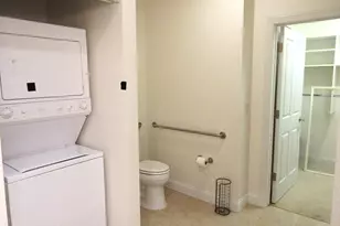 832 N 6th St, Sheboygan, WI 53081 - Photo 10