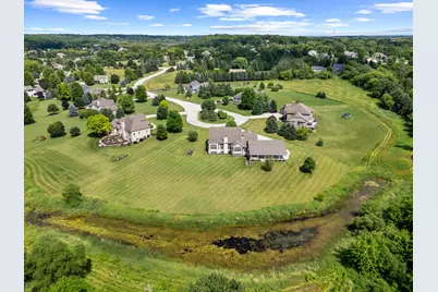 3976  Woodridge Ct, Richfield, WI 53017 - Photo 10