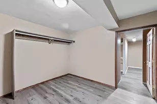 3976 Woodridge Ct, Richfield, WI 53017 - Photo 46