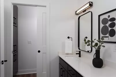 600 E Henry Clay St #B1, Whitefish Bay, WI 53217 - Photo 10