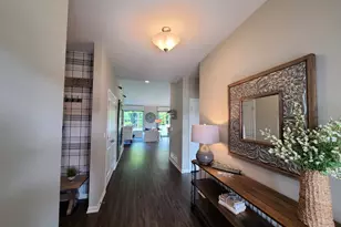 619 Cadence Cir, Lake Geneva, WI 53147 - Photo 2