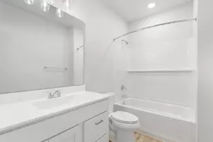 1633 Grey Fox Trail, Mukwonago, WI 53149 - Photo 10