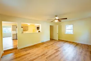 1153 N 11th Ave, West Bend, WI 53090 - Photo 8