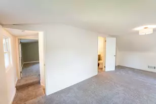 1153 N 11th Ave, West Bend, WI 53090 - Photo 18