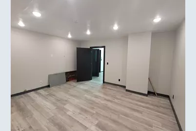 N96W15508  County Line Rd, Germantown, WI 53022 - Photo 10