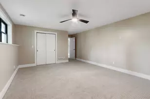 921 Platt Ave, Lake Geneva, WI 53147 - Photo 32