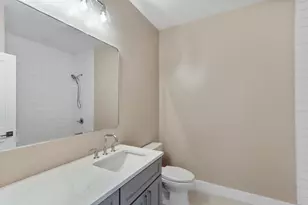 921 Platt Ave, Lake Geneva, WI 53147 - Photo 22