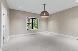 921 Platt Ave, Lake Geneva, WI 53147 - Photo 14