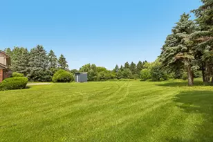 1168 W Manor Ln, River Hills, WI 53217 - Photo 24