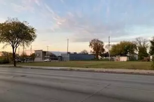 2337 W Fond du Lac Ave, Milwaukee, WI 53206 - Photo 1