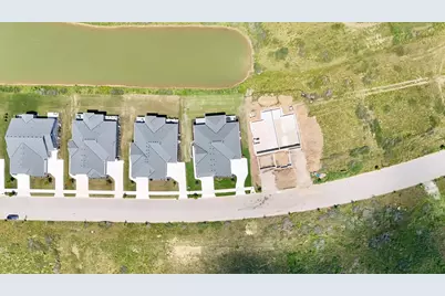 1596  Weston Ridge Rd, Oconomowoc, WI 53066 - Photo 2