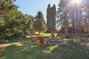 9080 Hickory Dr, Kewaskum, WI 53040 - Photo 12