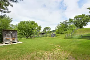 9080 Hickory Dr, Kewaskum, WI 53040 - Photo 6