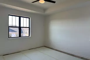 804 Viewpoint Ave, Waukesha, WI 53188 - Photo 6