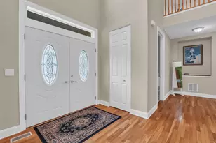 220 Highland Way, Lake Geneva, WI 53147 - Photo 10