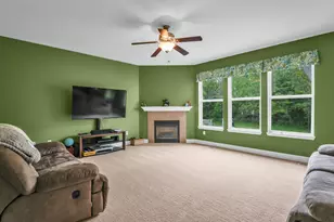 220 Highland Way, Lake Geneva, WI 53147 - Photo 4