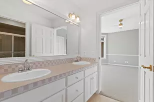 N84W36411 Riverwood Ln, Oconomowoc, WI 53066 - Photo 48