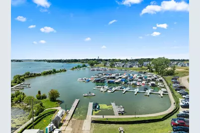 2853  Launch Dr, Delavan, WI 53115 - Photo 22