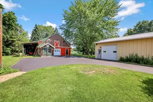 28700 E River Bay Dr, Racine, WI 53185 - Photo 6