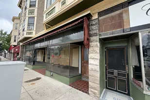 615 Wisconsin Ave, Racine, WI 53403 - Photo 2