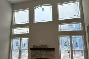 N48W21629 Martha Ln, Menomonee Falls, WI 53051 - Photo 6