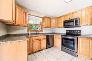 305 Morgan Ln, Beaver Dam, WI 53916 - Photo 10