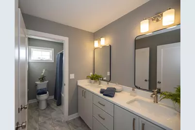 W214N6672  Fairview Dr, Menomonee Falls, WI 53046 - Photo 30