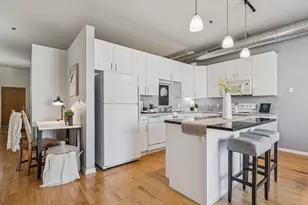 1924 N Hubbard St, Milwaukee, WI 53212 - Photo 12