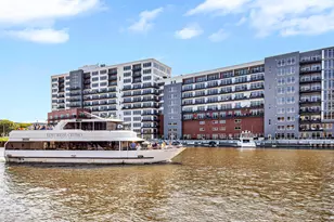 106 W Seeboth St, Milwaukee, WI 53204 - Photo 34