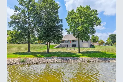 638  Windsor Ter, Jefferson, WI 53549 - Photo 1