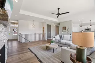 322 Kiddle Ln, Racine, WI 53182 - Photo 12