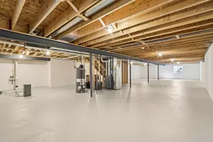 322 Kiddle Ln, Racine, WI 53182 - Photo 48