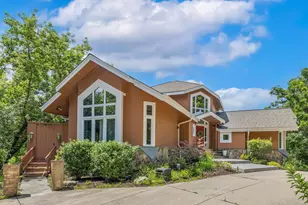 1460 Geneva Club Pl, Geneva, WI 53147 - Photo 4