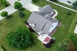 9729 W Prairie Grass Way, Franklin, WI 53132 - Photo 80