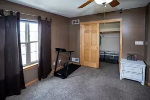 9729 W Prairie Grass Way, Franklin, WI 53132 - Photo 54